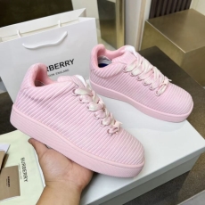 Burberry Low Shoes